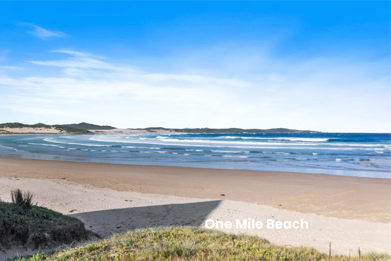 The Oasis At One Mile Beach Nelson Bay Exterior photo